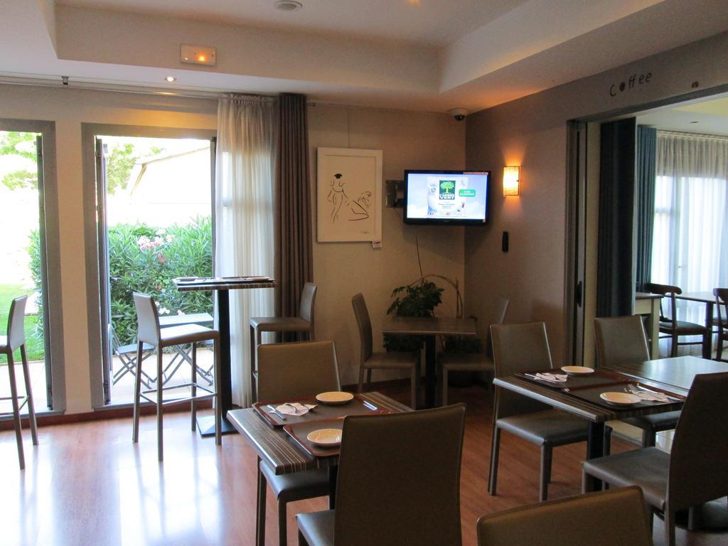 Top Motel Istres Eksteriør bilde