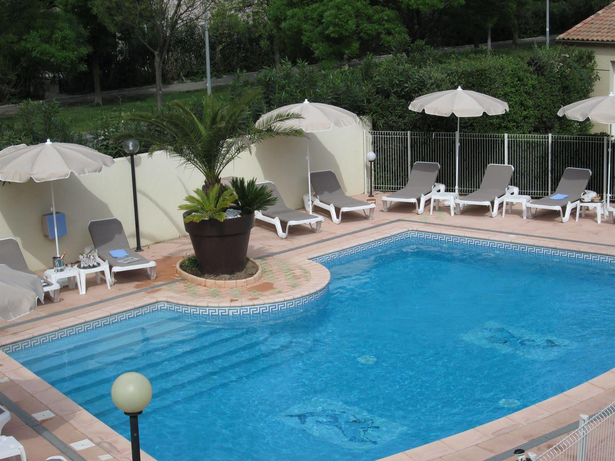 Top Motel Istres Eksteriør bilde