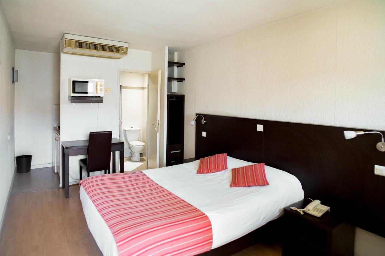 Top Motel Istres Eksteriør bilde
